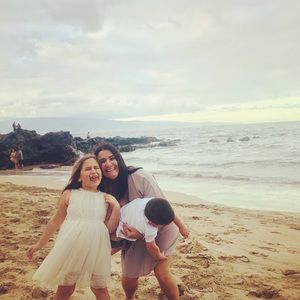 Meet your Posher, Debi